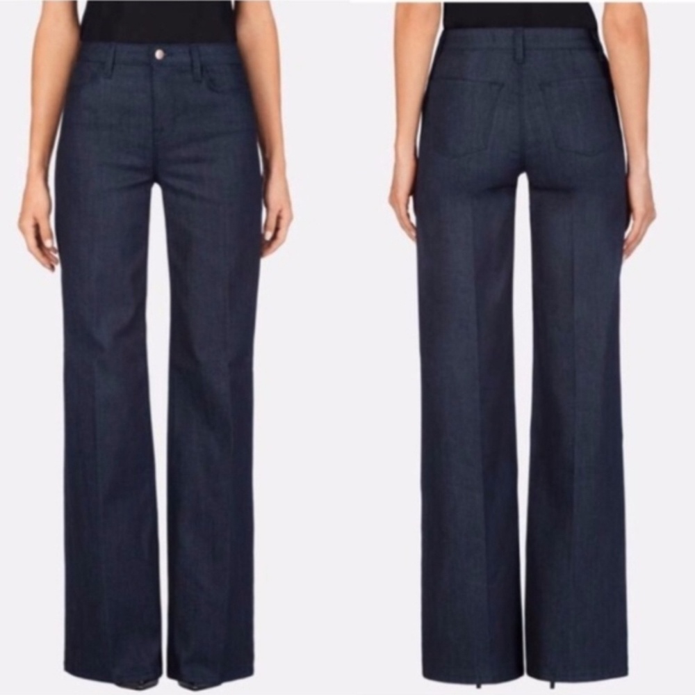 J Brand Eva Flare Jeans in Dark Fate Wash